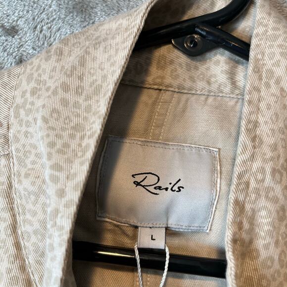RAILS Collins‎ White Mini Cheetah Jacket Size Large Tencel Linen Cream New - Picture 6 of 9